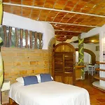 Sayulita Beach House Hotel