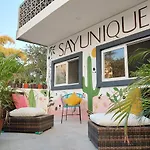 Sayunique Hostel