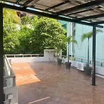 Casa Barefoot Private 2Br Vacation Home