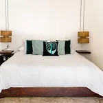 Residencia Tropical Don Bonito