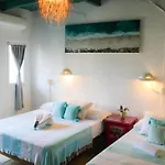 Sayulita Central Hotel
