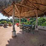 Romantic Casa Rumi Overlooking The Sea
