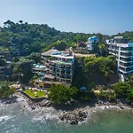 Casa Neruda Overlooking The Bay