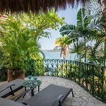 Romantic Luxury Villa