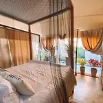 Beautiful Hill Top Bohemian Living