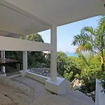 Casa Piramide