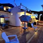 Villas Del Corazon - Iguana