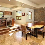 Villas Piedra Blanca
