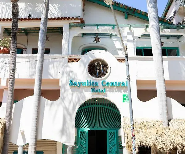 Sayulita Central Hotel