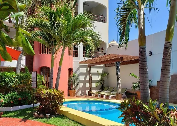 Hotel y Suites Los Encantos