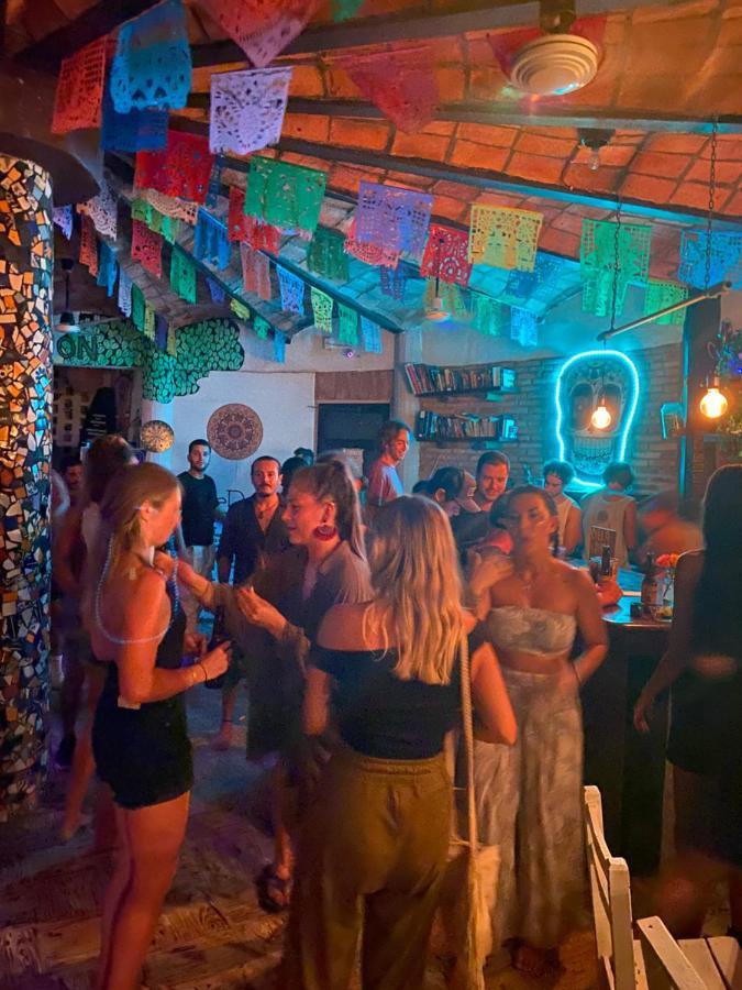 Hostel La Redonda