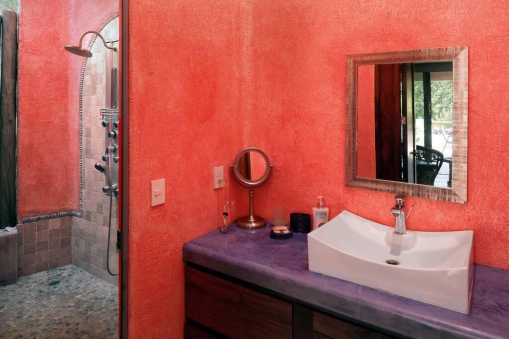 Kiwi. Huge Pool, Steps To Town N Beach. 6 Brm 7.5 Bth 3 Kcn Lodge Sayulita