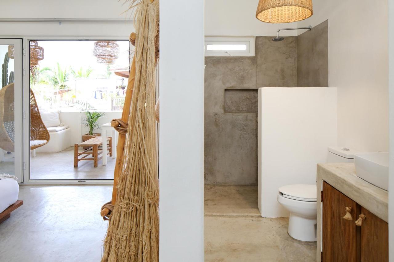 El 55 Stylish Couple Getaway Rooftop Pool Apartment *
