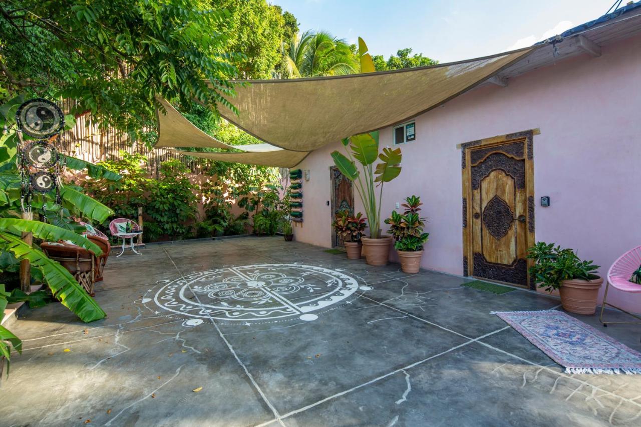 My Sisters House - Female Only * Sayulita