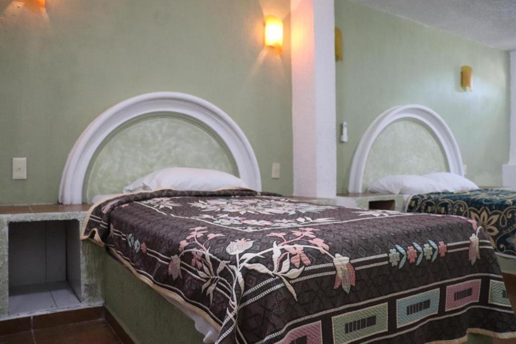 Graditas Hotel 2*