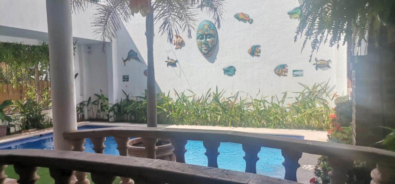 Amalia Hotel 3*