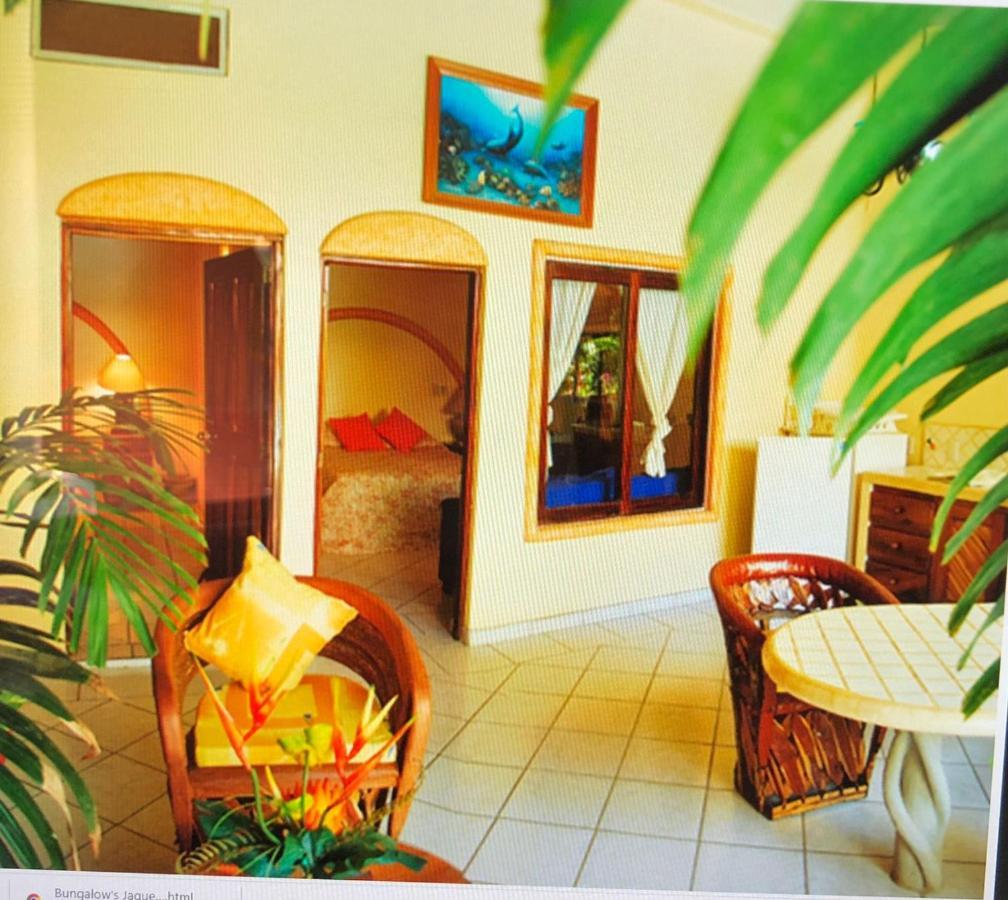 Jaqueline Hotel *