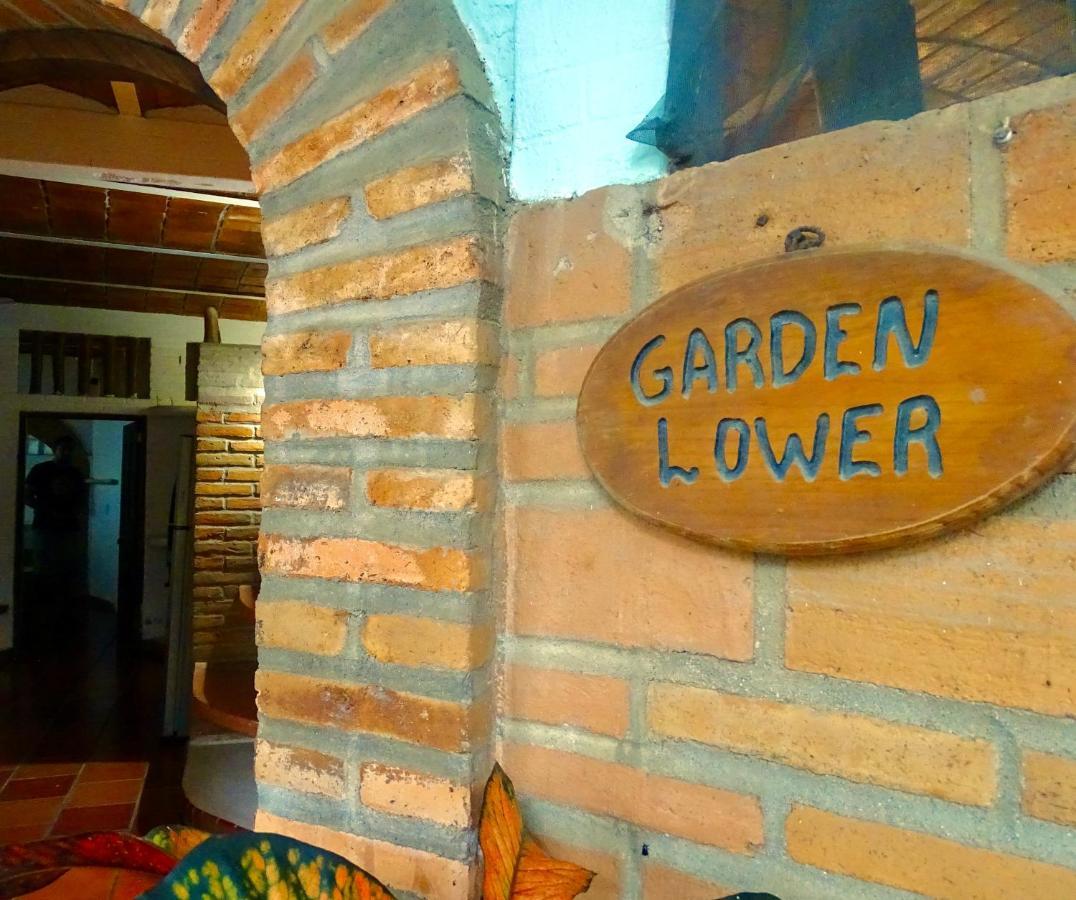 House Apartment *