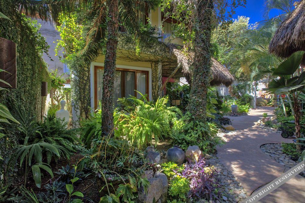 Vogue Hotel Sayulita