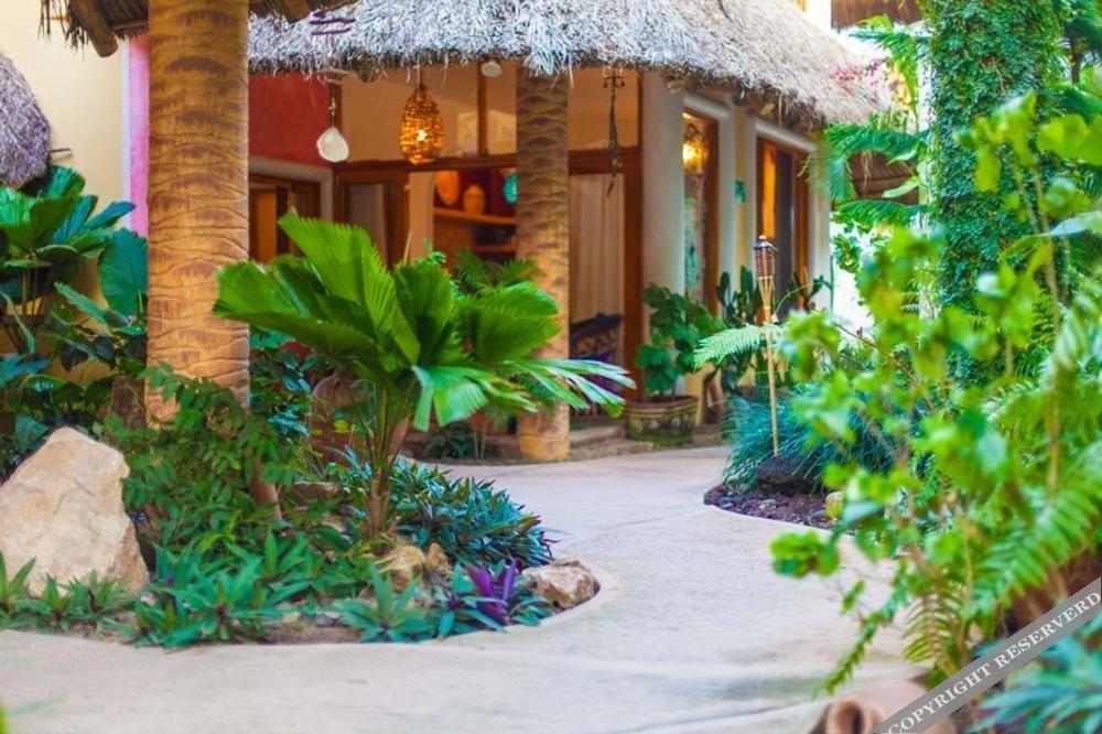 Vogue Sayulita