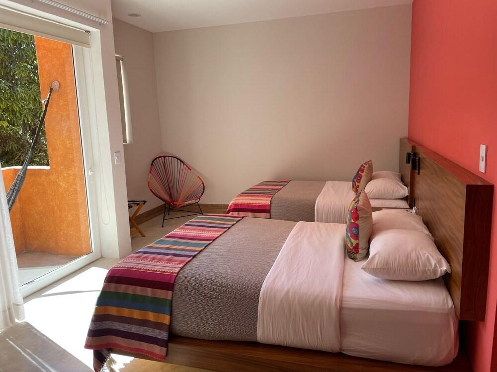 Hotel Sayulinda 4*