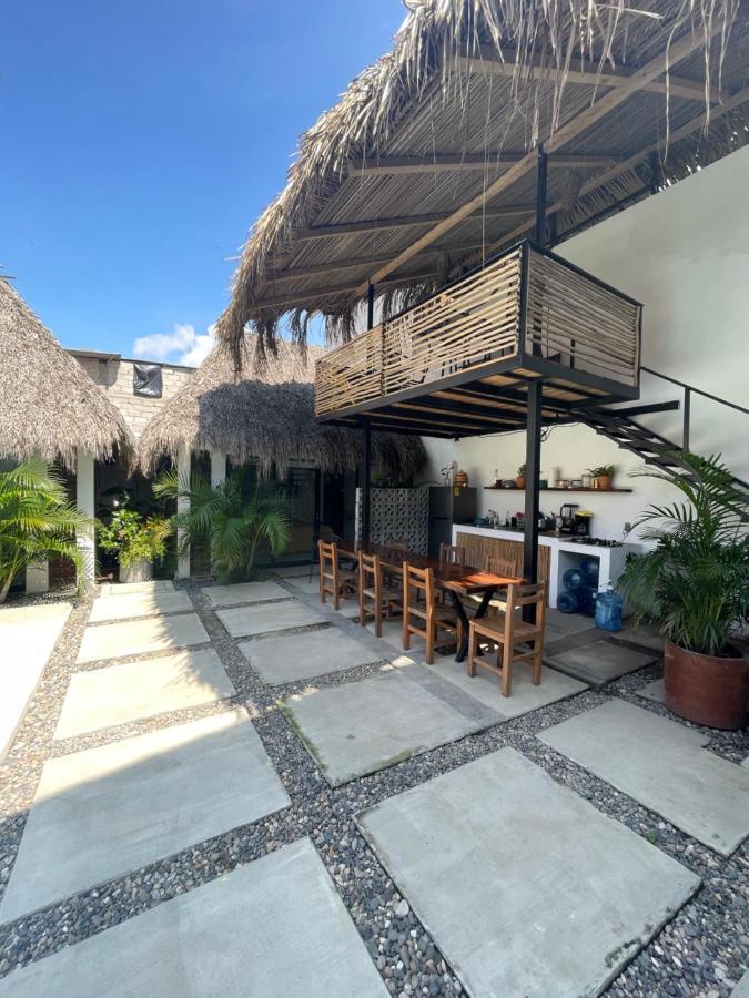 Surf Bungalows *