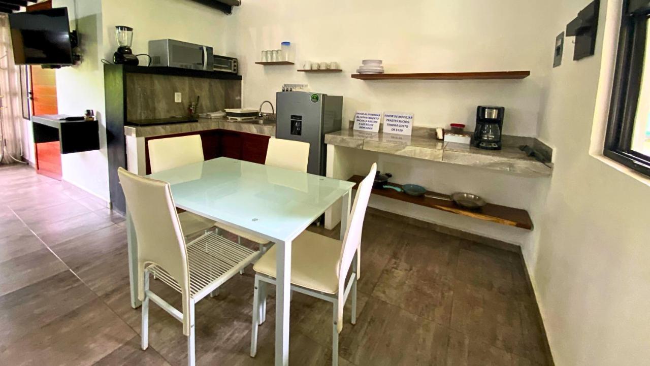 Hotel Cantares