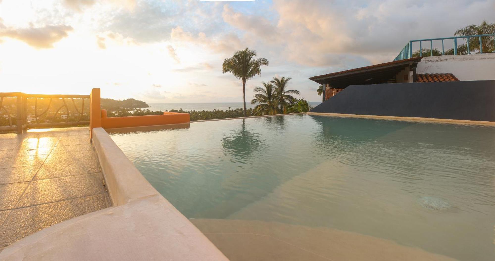 Corales Hotel