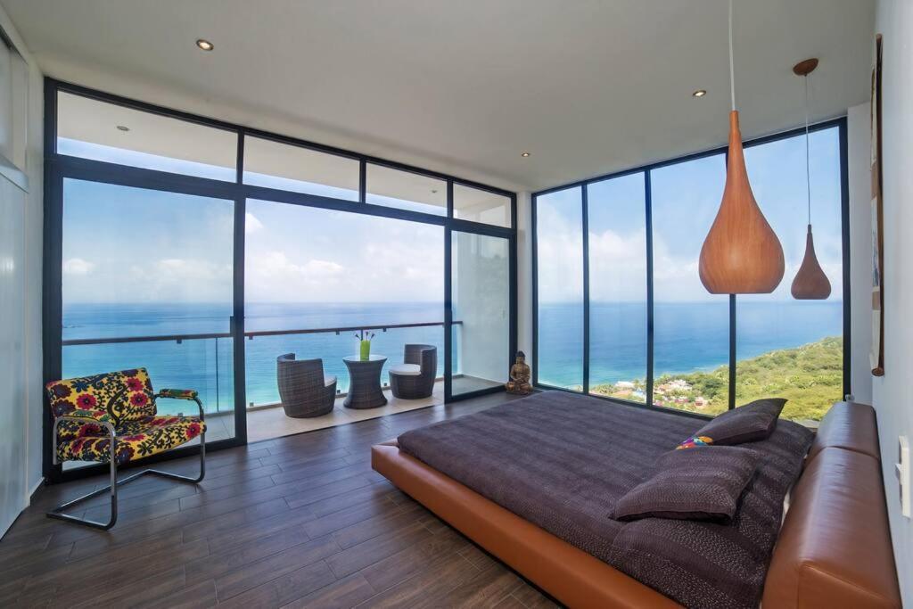 Surya -6 Bdrm, Breathtaking Ocean View, Pool Villa *