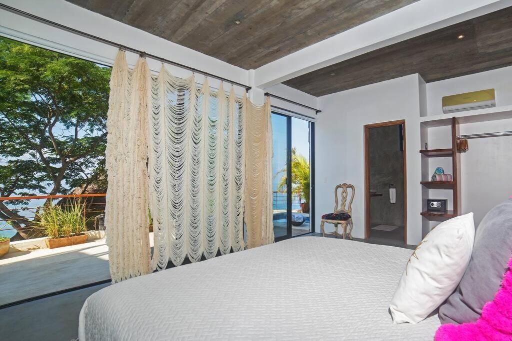 Surya -6 Bdrm, Breathtaking Ocean View, Pool Sayulita