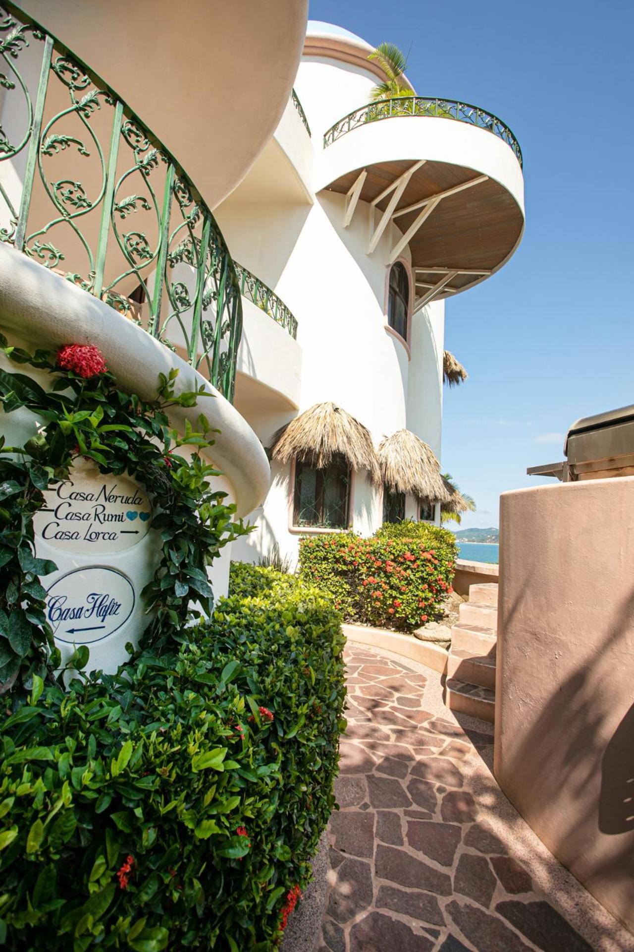 Romantic Luxury * Sayulita