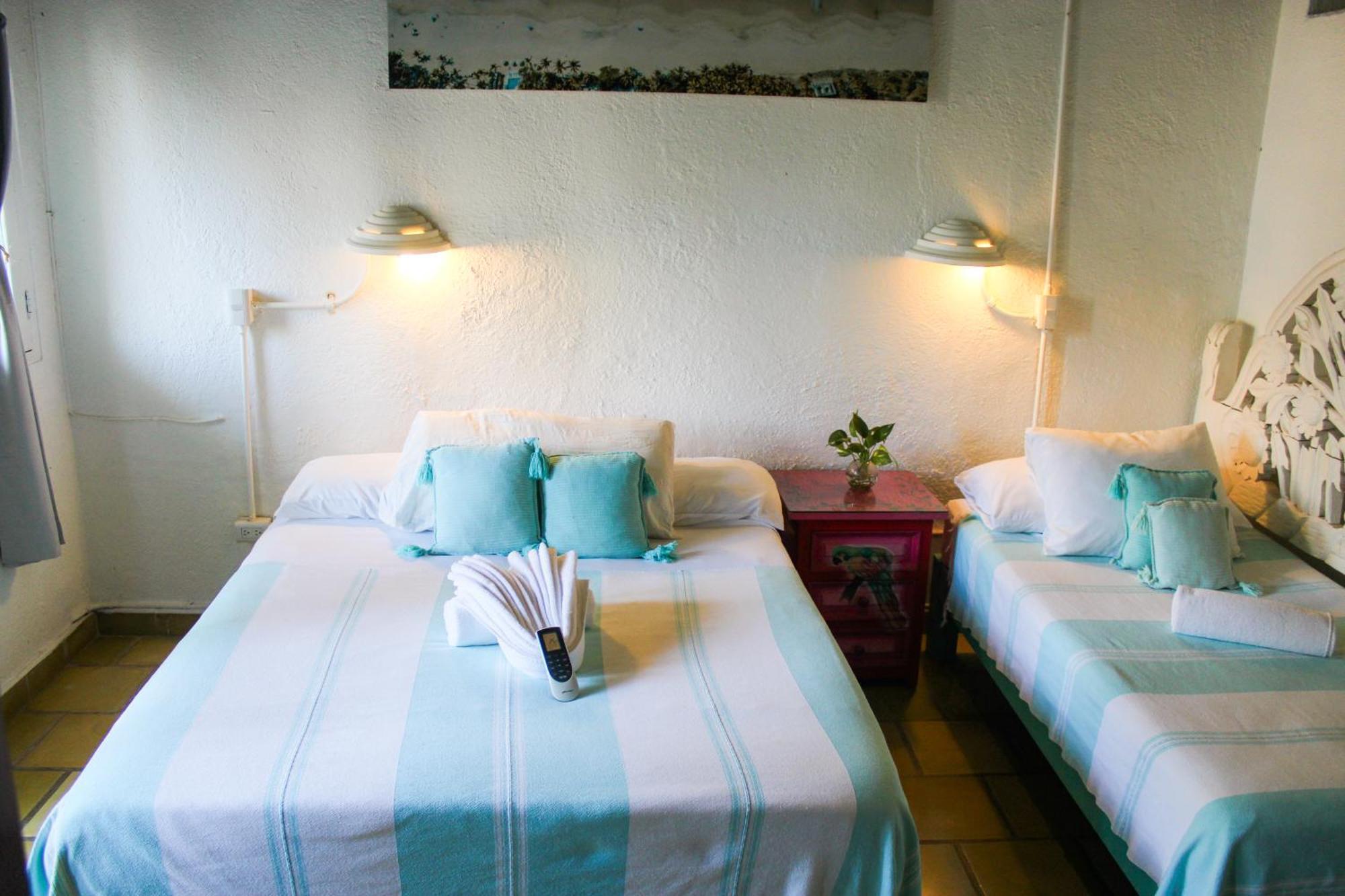 Sayulita Central Hotel 3*