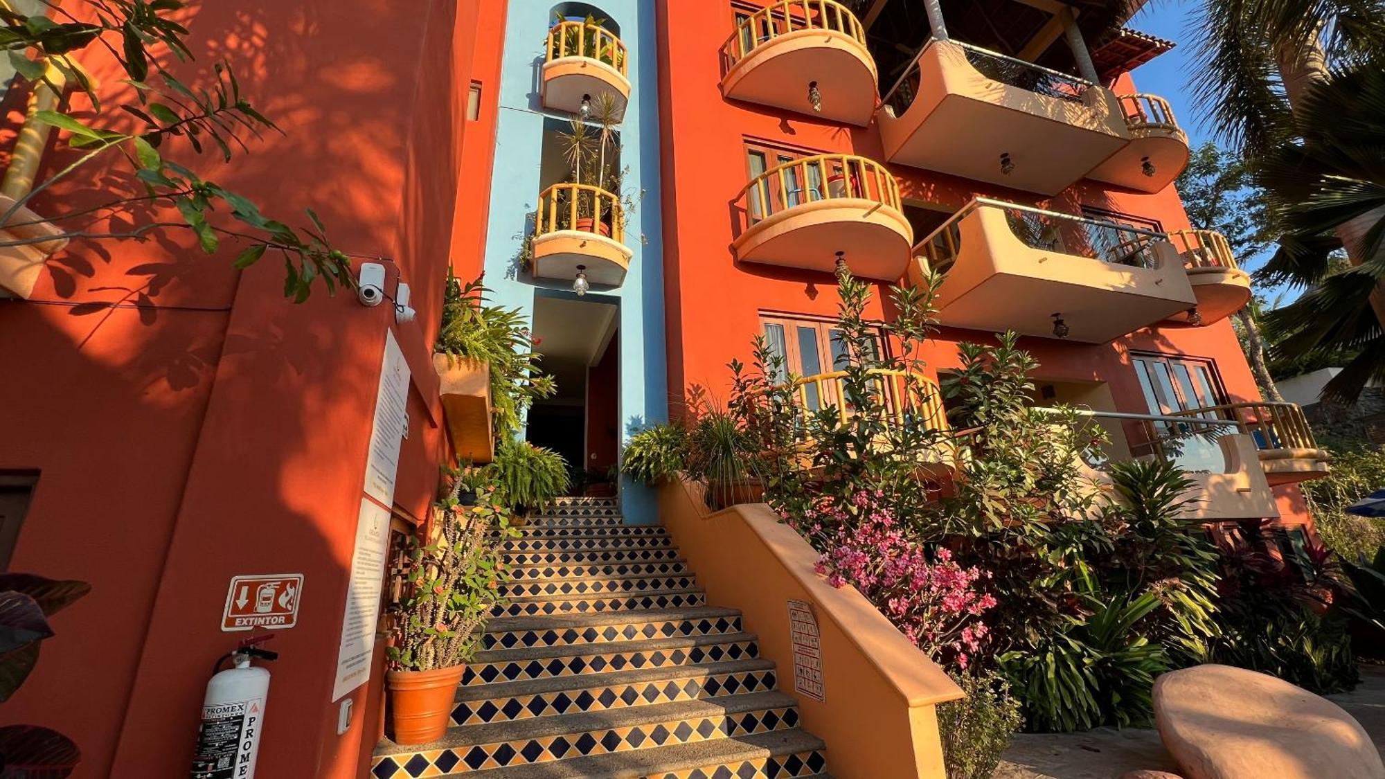 Chulavista Hotel 2*