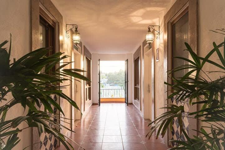Apartment Amazing 2br Master At Boutique