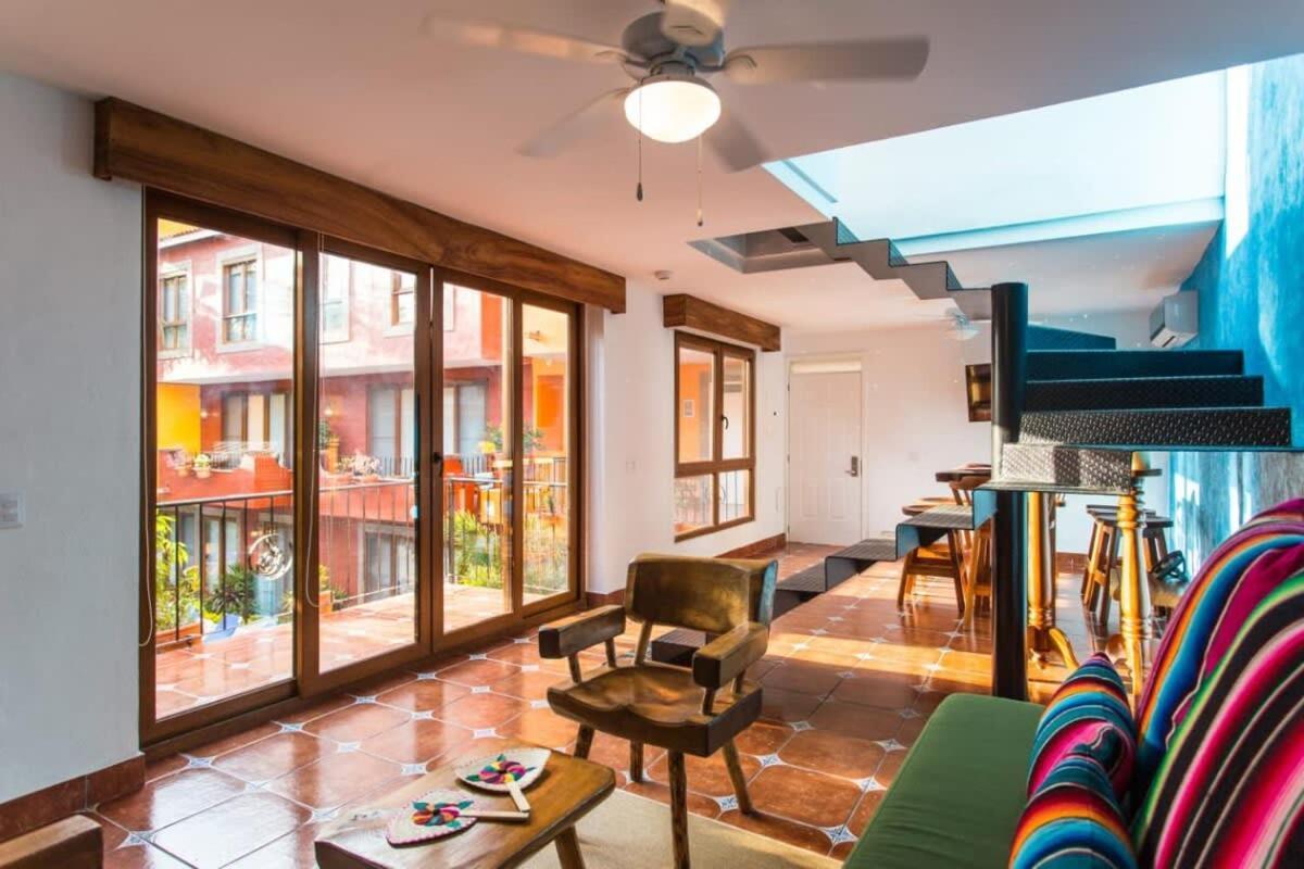 Amazing 2br Master At Boutique Apartment