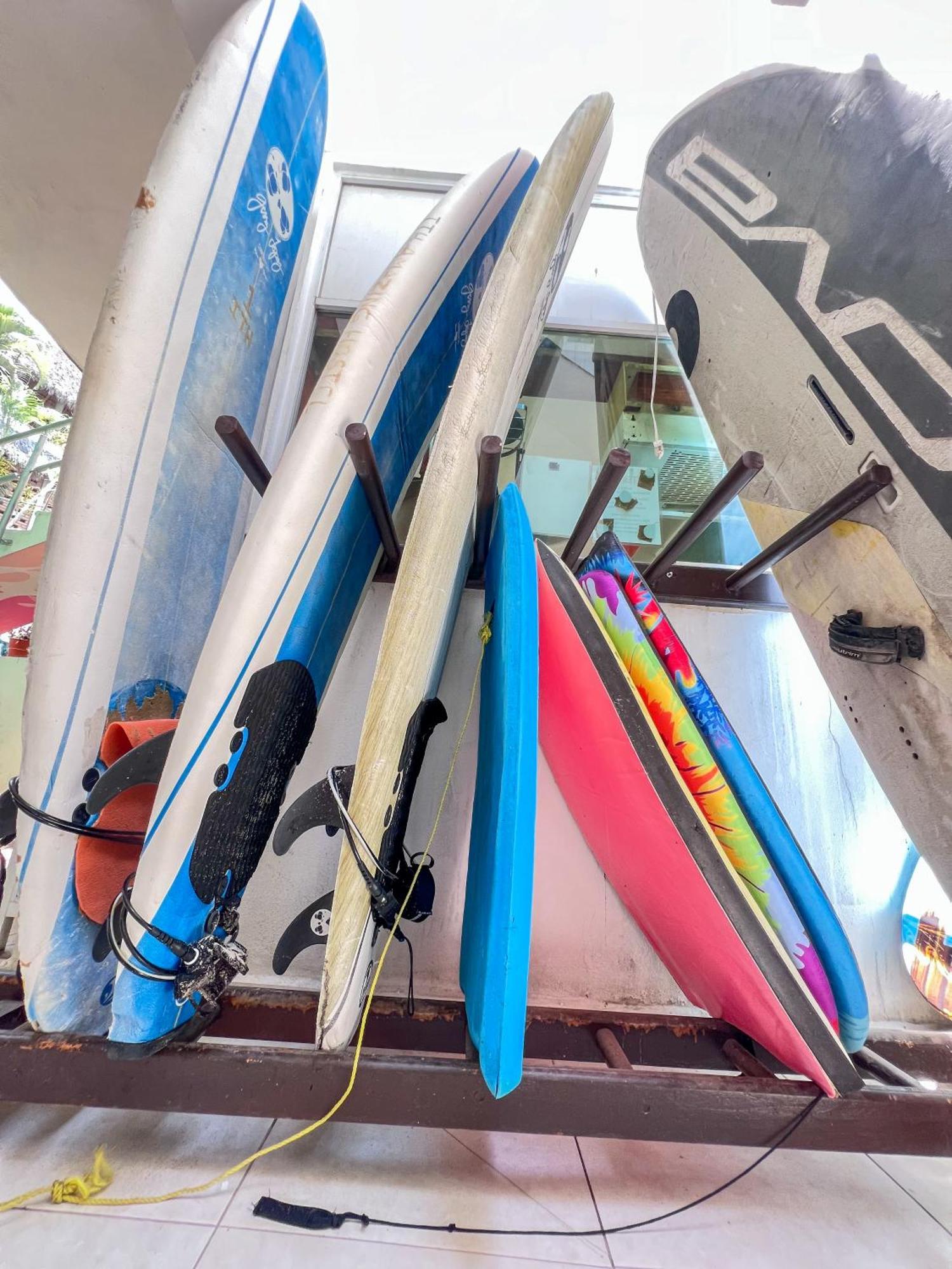 Hostal Ith Amazing Surf *