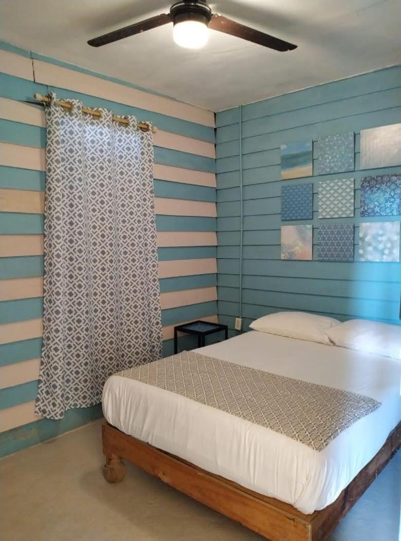 Lola Capsule hotel