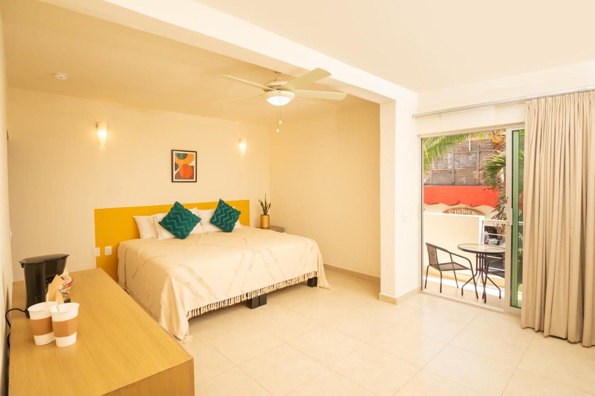 Ma-jo Hotel 3*