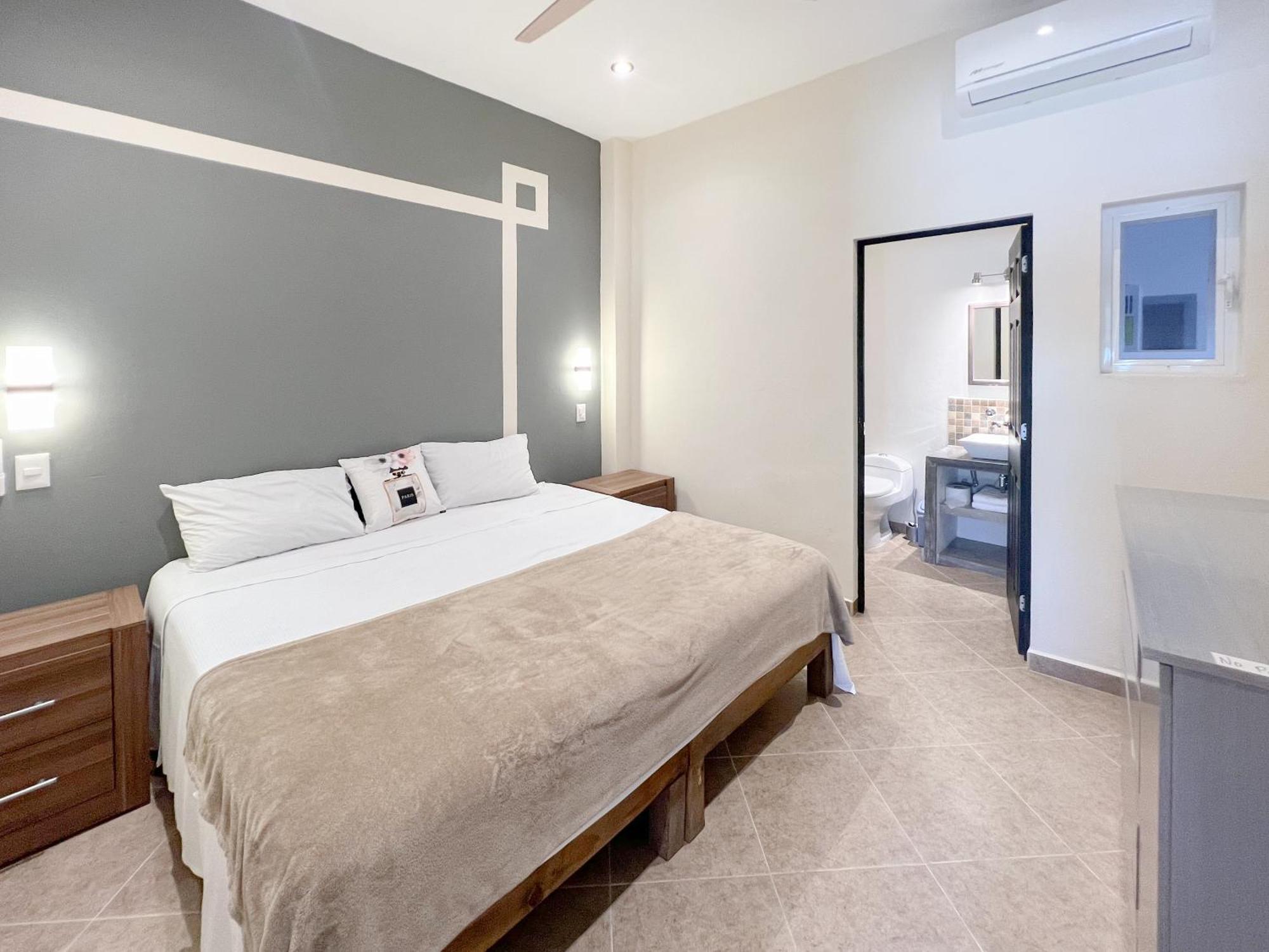 Location, Pristine, Secure, Newly Renovated
