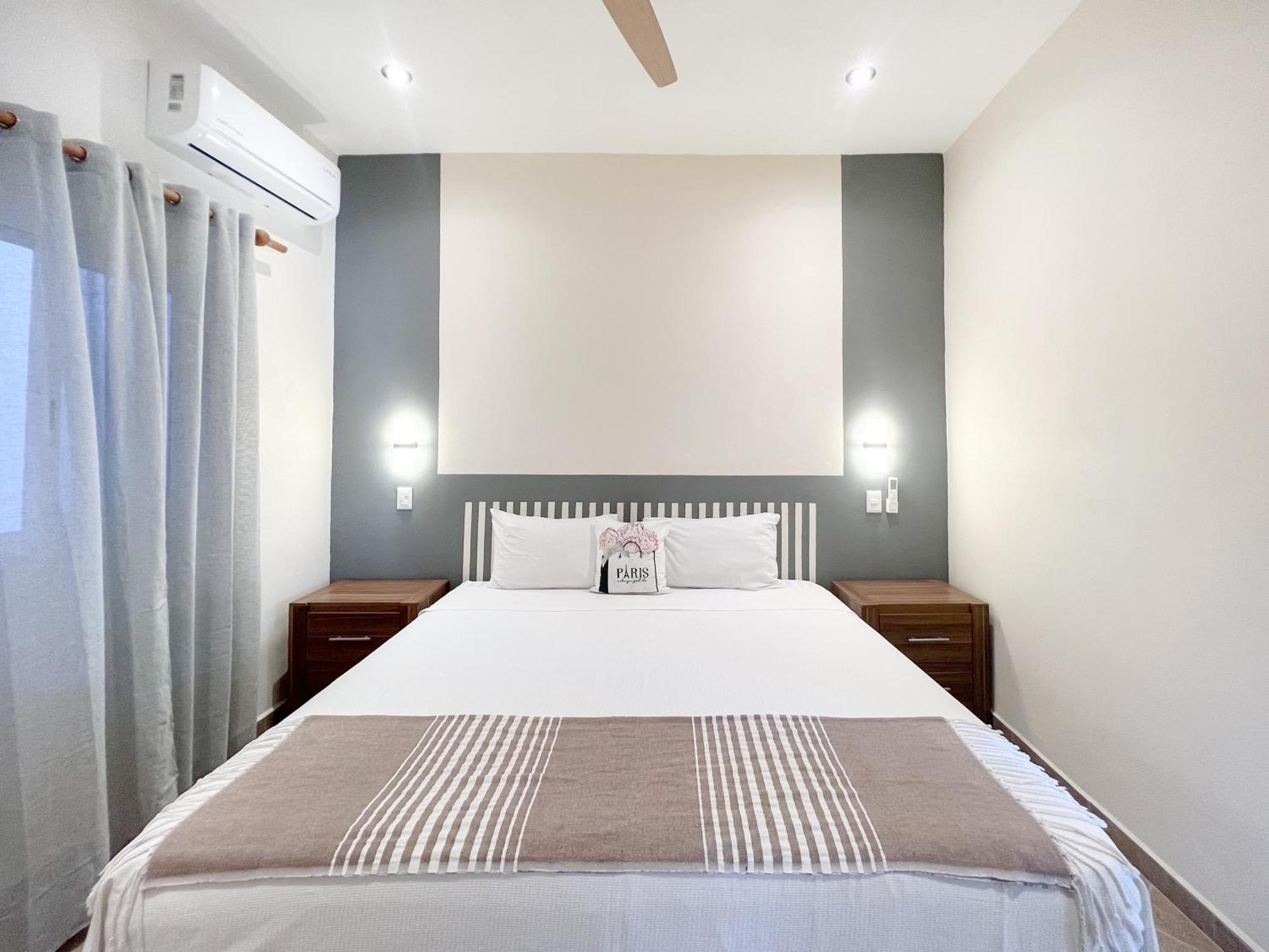 Location, Pristine, Secure, Newly Renovated * Sayulita