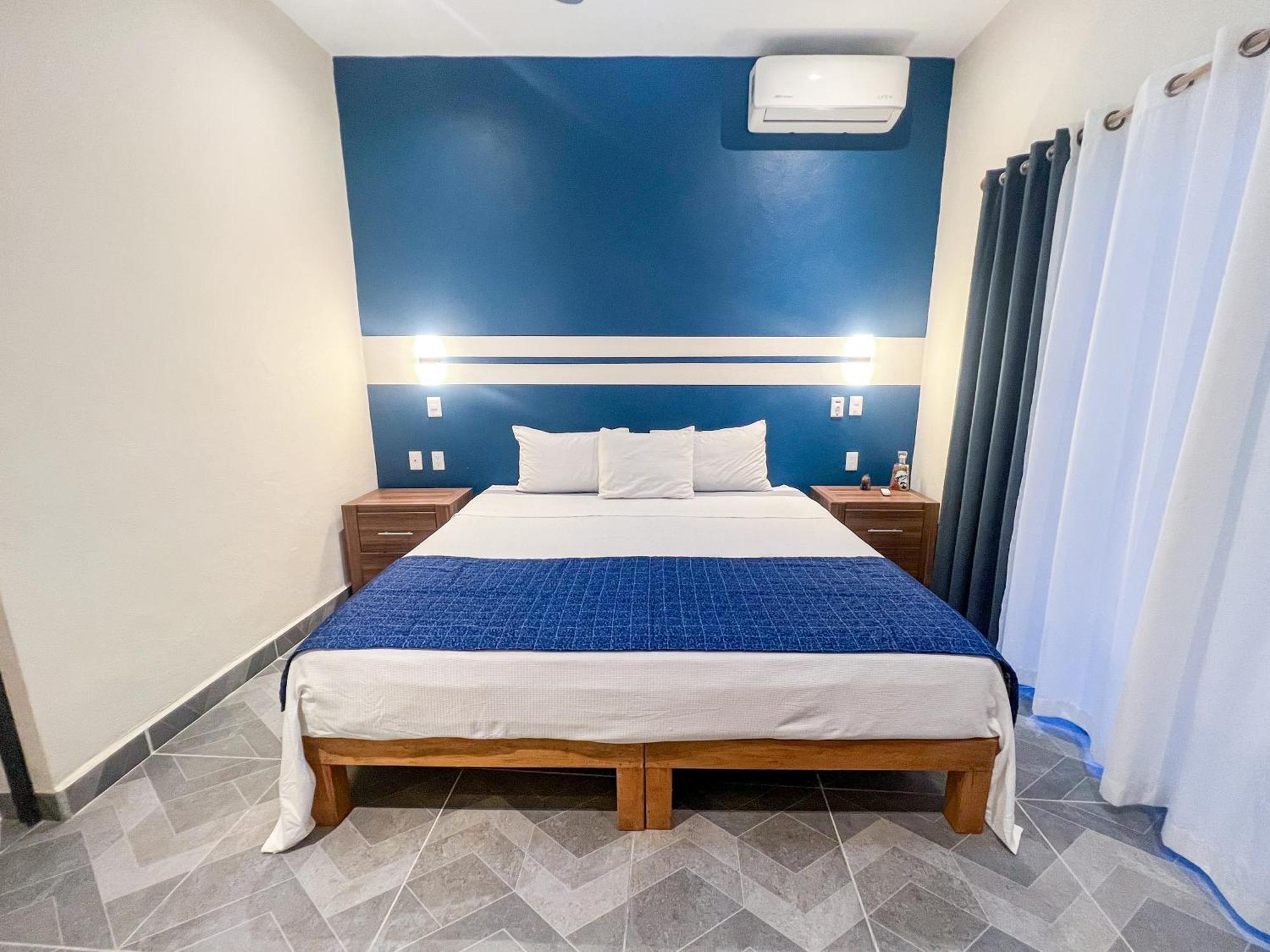 Casa Caracol, Prime Location, Pristine, Newly Renovated Apartment *