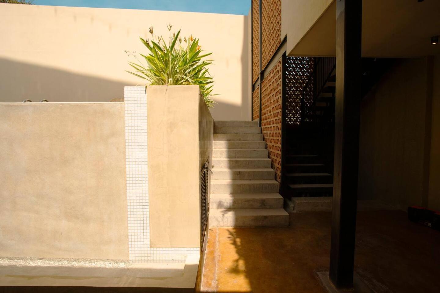 Stylish Downtown With Pool Jacuzzi Gym And Parking Apartment *