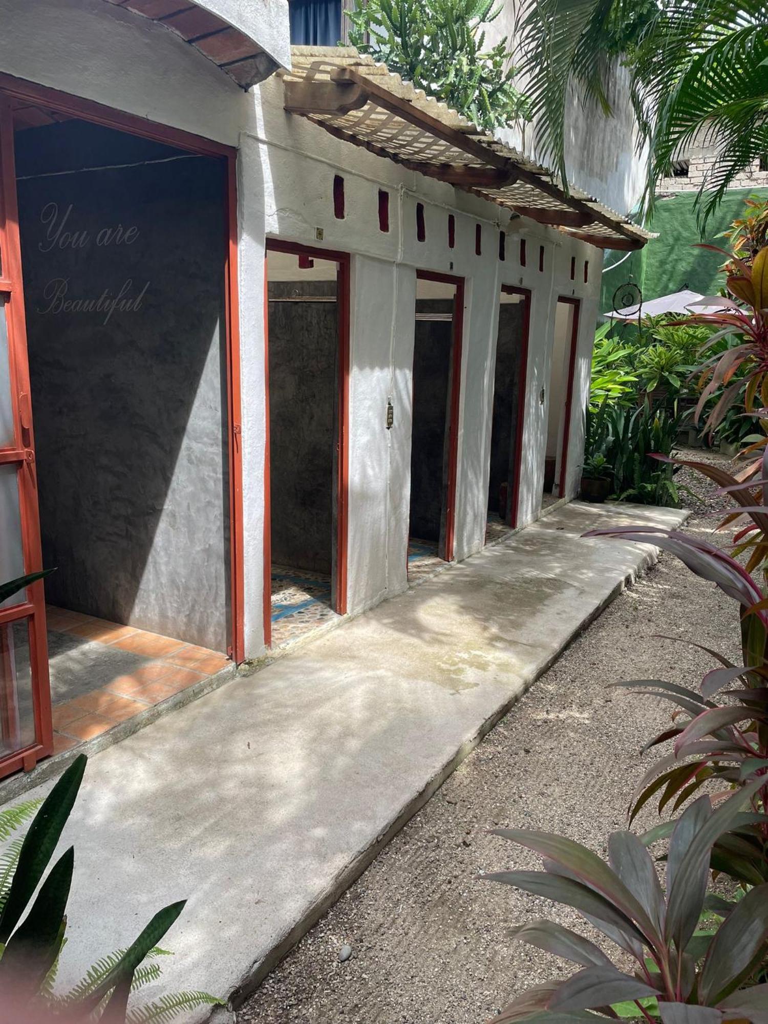 Akoma * Sayulita