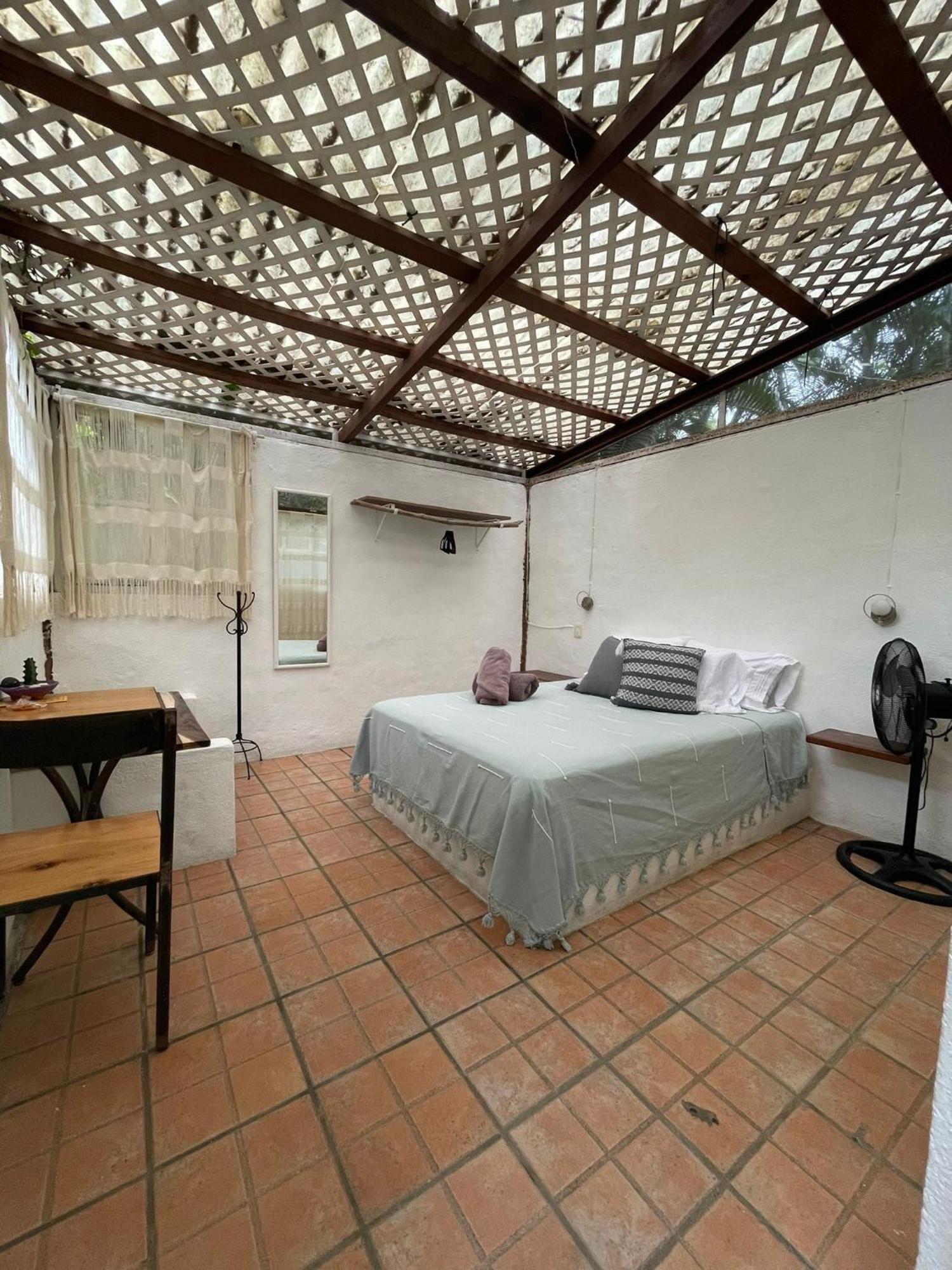 Hotel Akoma *