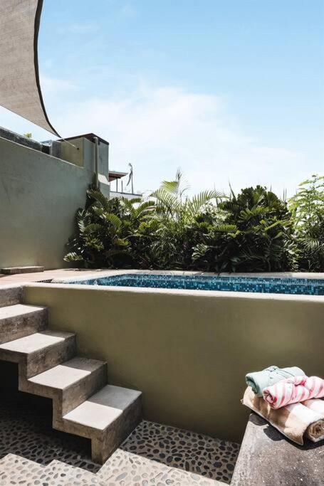 Villa Stunning Ocean Views 2 Pools 10 Min Walk To *