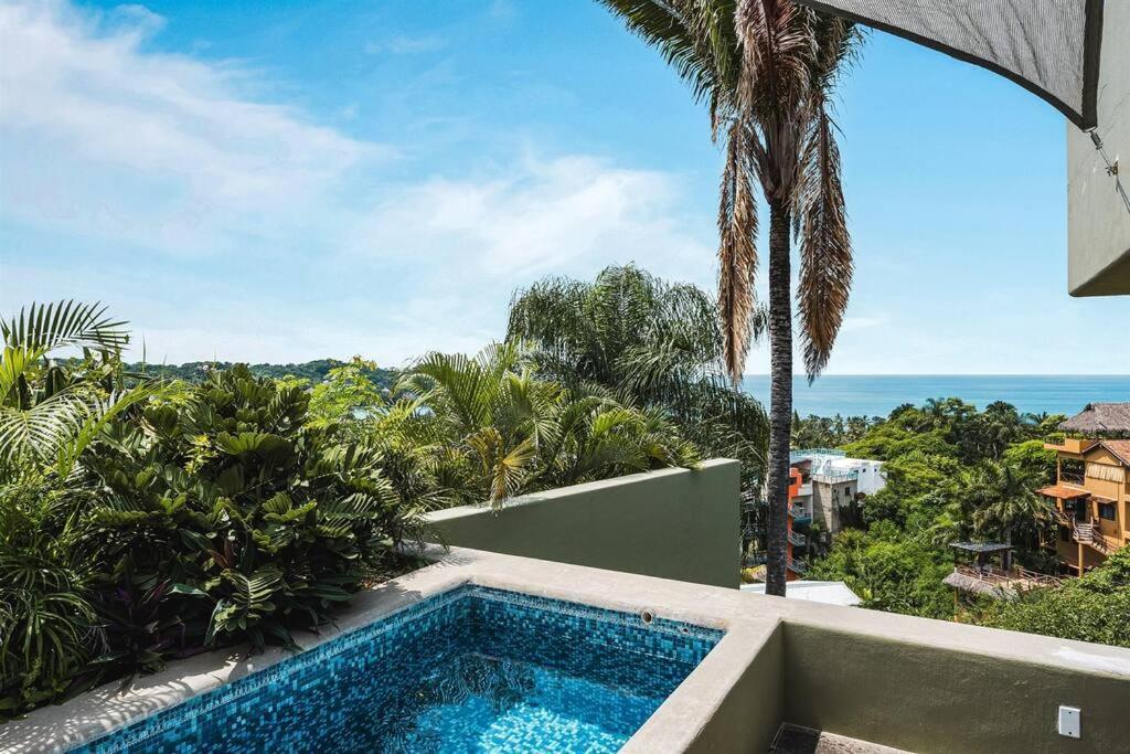 Stunning Ocean Views 2 Pools 10 Min Walk To Villa *