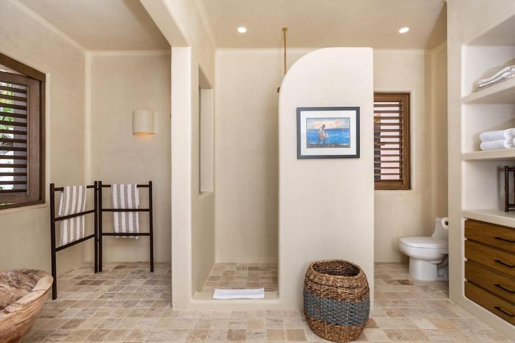 Villa Casa Naga Fully Staffed Luxury Experience *