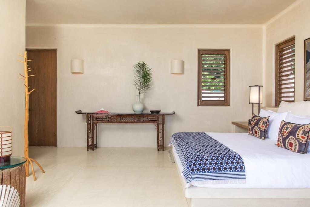 Villa Casa Naga Fully Staffed Luxury Experience *