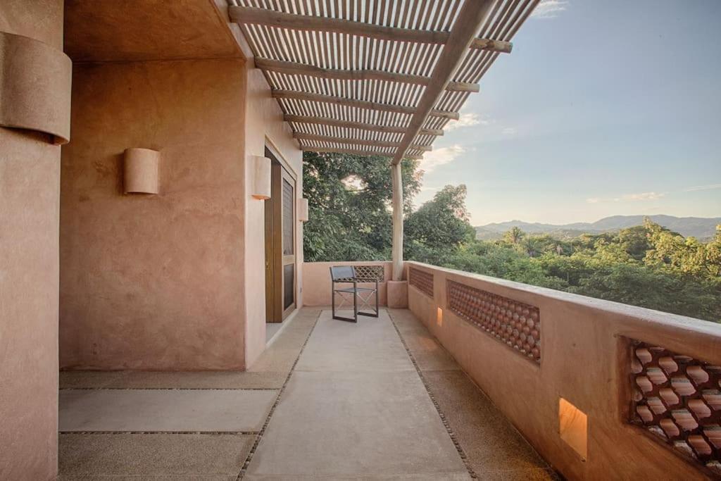 Villa Casa Naga Fully Staffed Luxury Experience