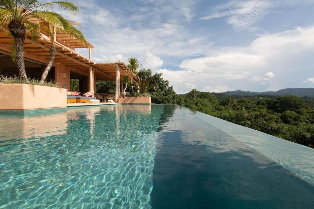 Villa Casa Naga Fully Staffed Luxury Experience *